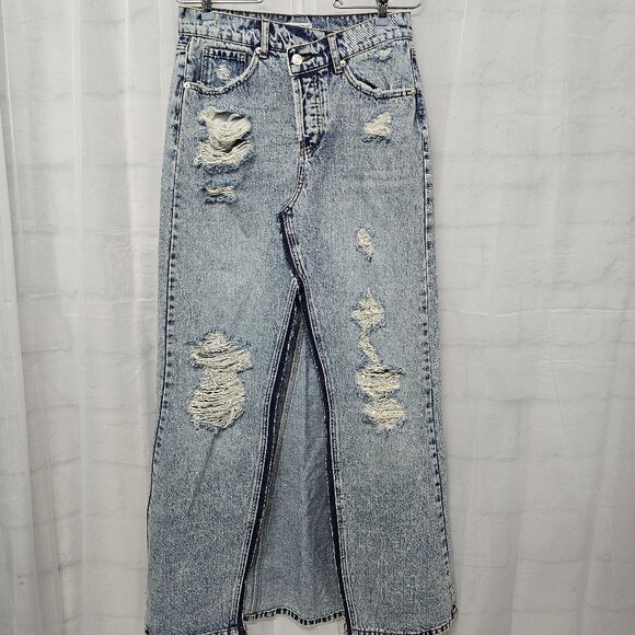 Fashion Nova Denim Skirt Maxi Grunge Distressed Acid Washed XS NWOT - Picture 1 of 11